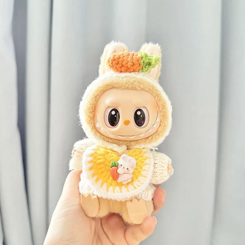Tenue de mode Monsters Labubu - Carotte tricotée